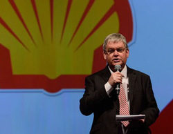 Shell busca para Ferrari un combustible que ofrezca "eficiencia y potencia"