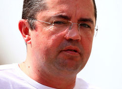 Eric Boullier no descarta ganar carreras en 2015: "Creo que llegaremos a ser competitivos"