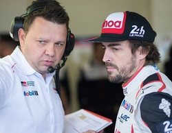 Fernando Alonso estaría encantado de competir en la IndyCar, según Zak Brown