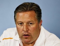 Brown ve beneficiosa la ruptura entre Renault y Red Bull: "Estamos muy contentos con Renault"