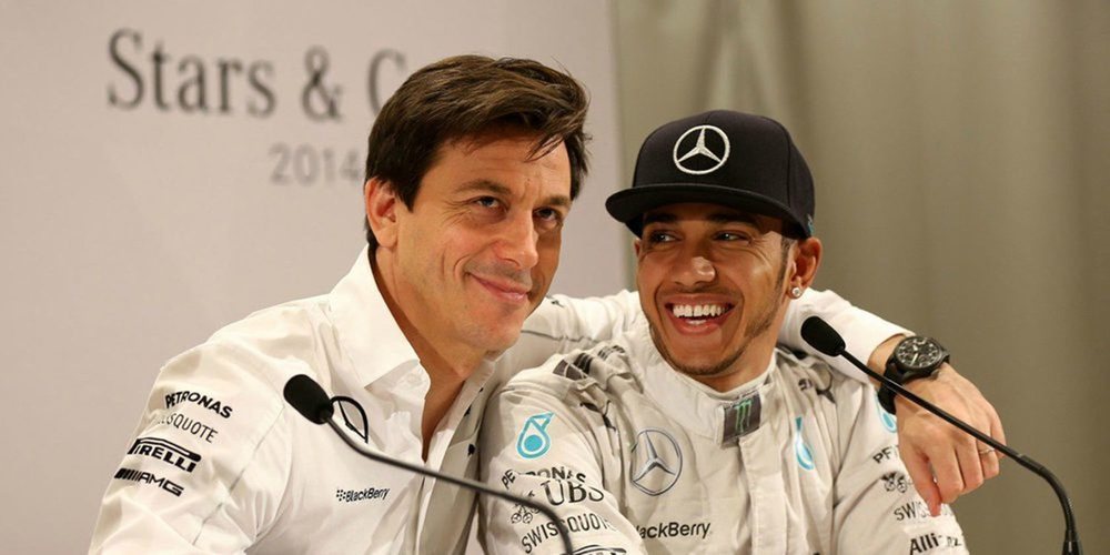 Lewis Hamilton y Toto Wolff ensalzan a Red Bull y Honda: "Son candidatos a luchar por el título"