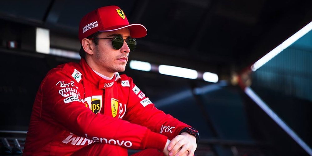 Jacques Villeneuve: "La llegada de Leclerc a Ferrari no ha tenido un efecto positivo para el equipo"