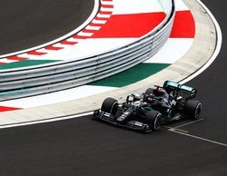 Lewis Hamilton destroza el crono y se lleva la Pole en Hungaroring; Sainz partirá noveno