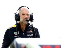 Horner: "El equipo siempre será más fuerte teniendo a Adrian Newey concentrado en F1"