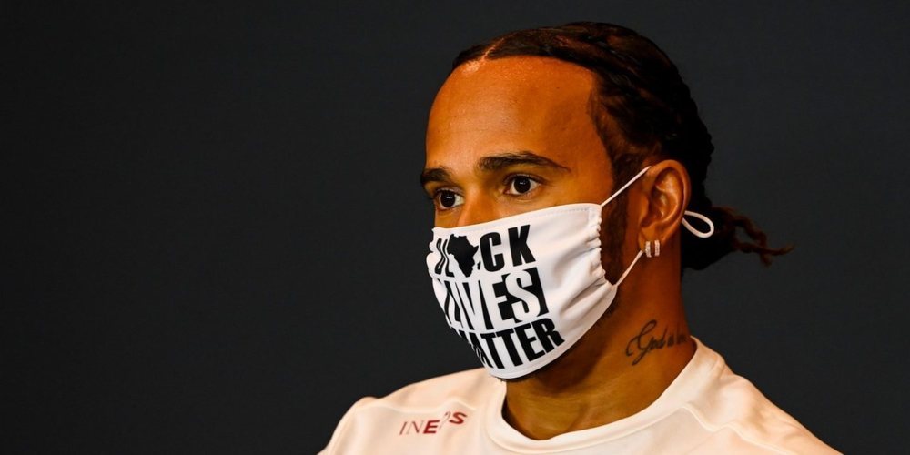 Lewis Hamilton sorprendido por las recientes noticias de un tope salarial para 2023