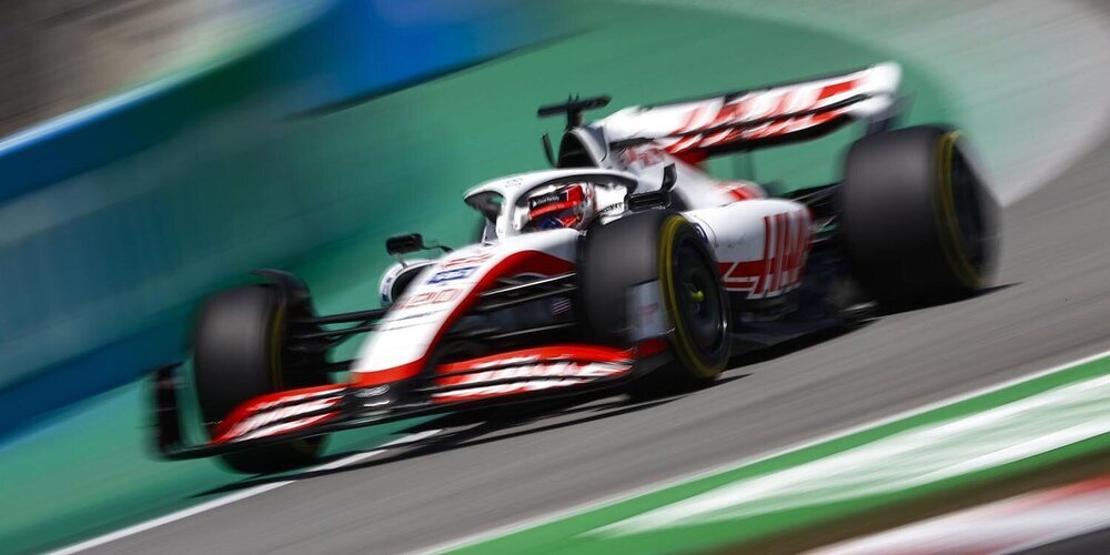 Kevin Magnussen: "Los dos coches en Q3 por primera vez este año"