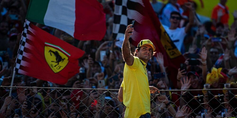 Carlos Sainz: "Estoy contento con el rendimiento y la remontada, pero esperaba estar en el podio"