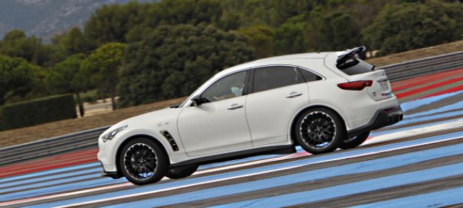 Sebastian Vettel e Infiniti avanzan con el desarrollo de la marca en Paul Ricard