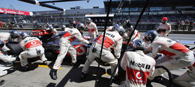 Los equipos discutirán la introducción de un tiempo mínimo en los 'pitstops'