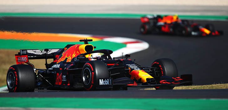 Max Verstappen, satisfecho por terminar tan cerca de de Mercedes en clasificación en Portimao