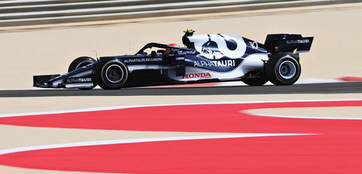 En Honda están contentos con el primer día de test en Baréin