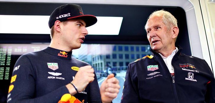 Verstappen, junto a Marko