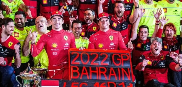 Sainz y Leclerc celebran su doblete en Baréin 2022