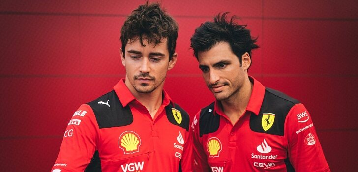 Leclerc y Sainz, juntos en Japón