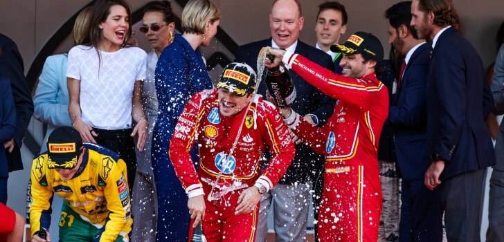 Sainz y Leclerc, en el podio de Mónaco