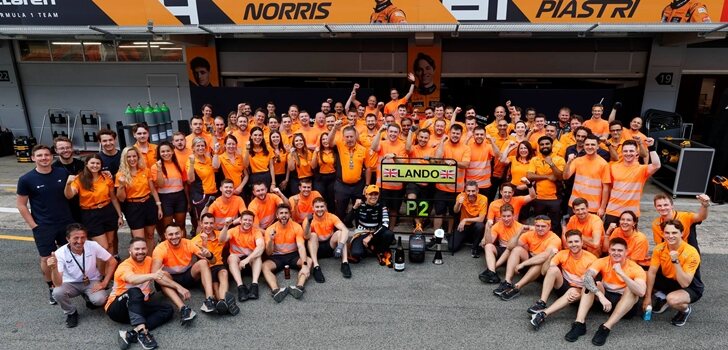 McLaren celebra el 2º puesto de Norris en Barcelona