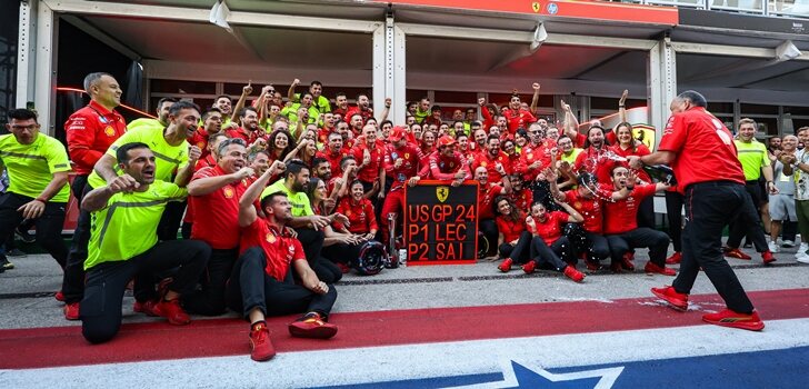 Ferrari celebra el doblete en Austin