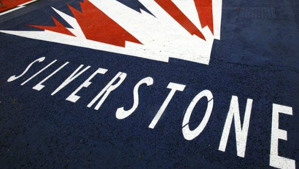 Donington pide más dinero mientras que Silverstone espera la llamada de Ecclestone